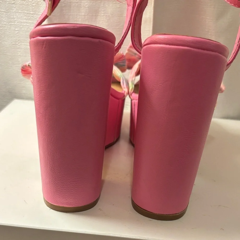 Bamboo Vibrant Pink Platform Heels with Multicolor Bow